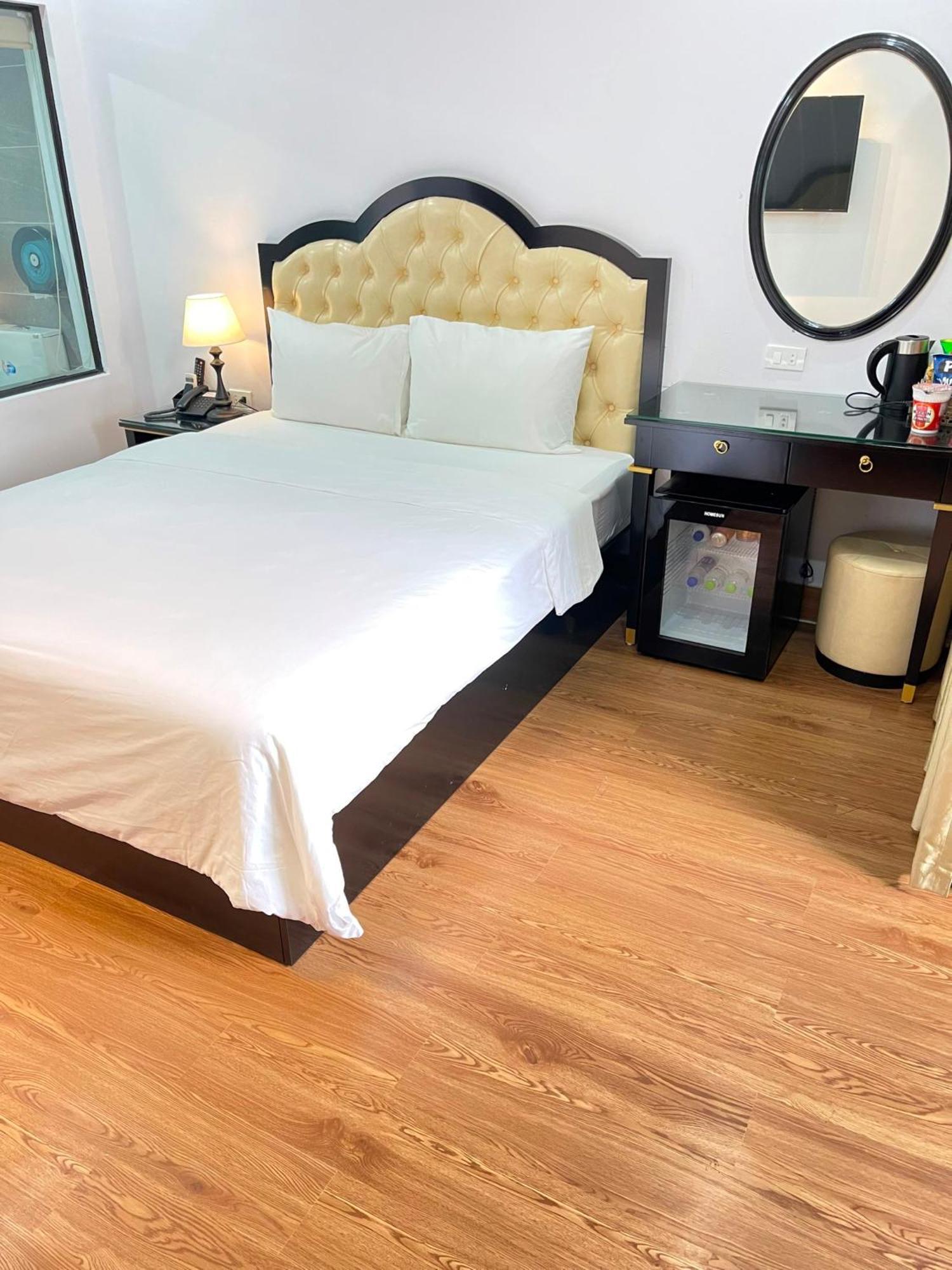 Nhat Tan Hotel Hanoi Zewnętrze zdjęcie